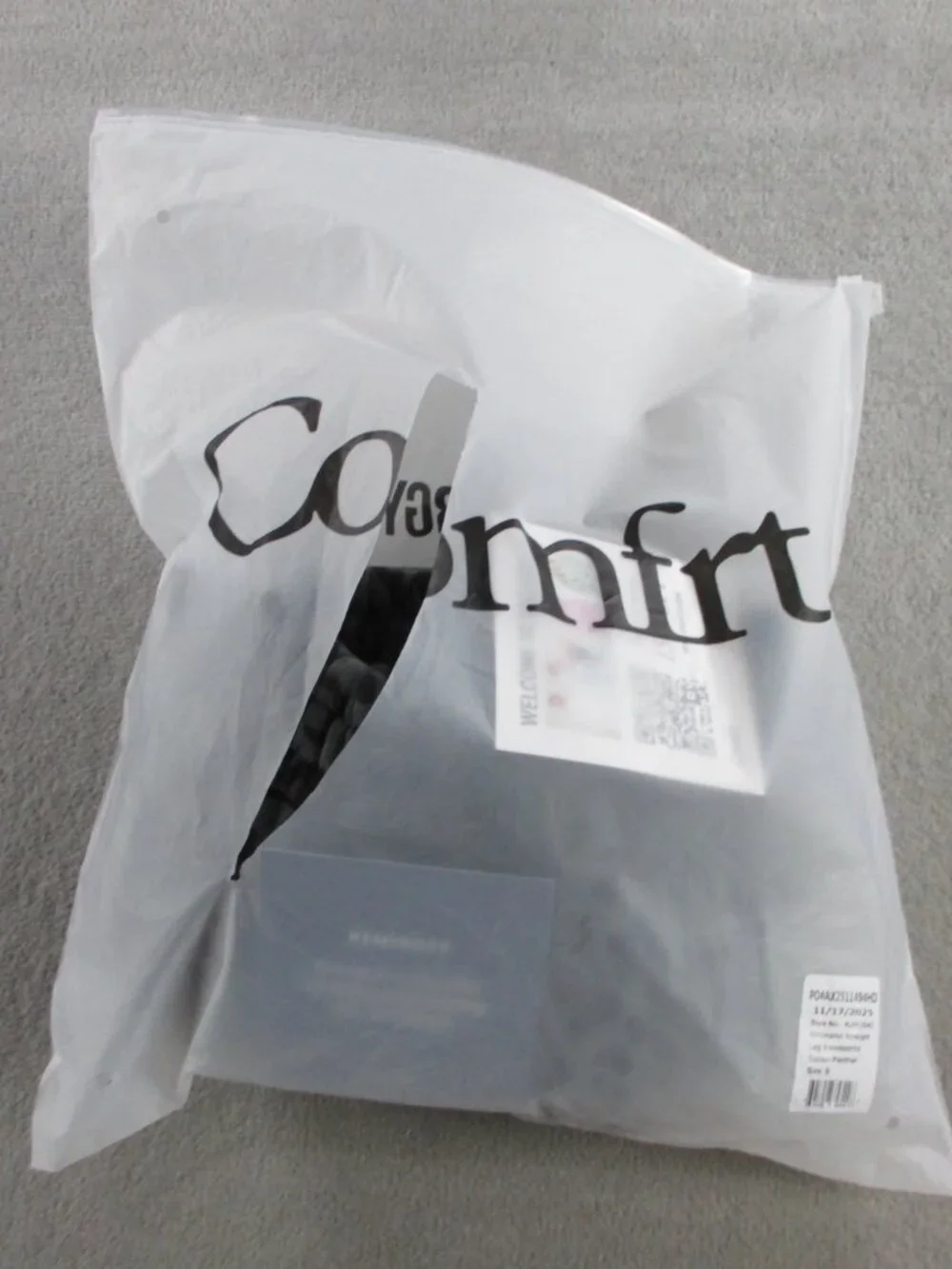 Comfrt Sweatpants Womens Small Panther Print Gray Black Minimalist Straight Leg - Picture 11 of 13
